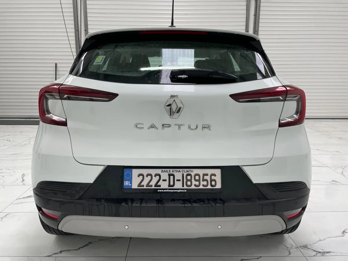 Renault Captur 2022 - Image 4