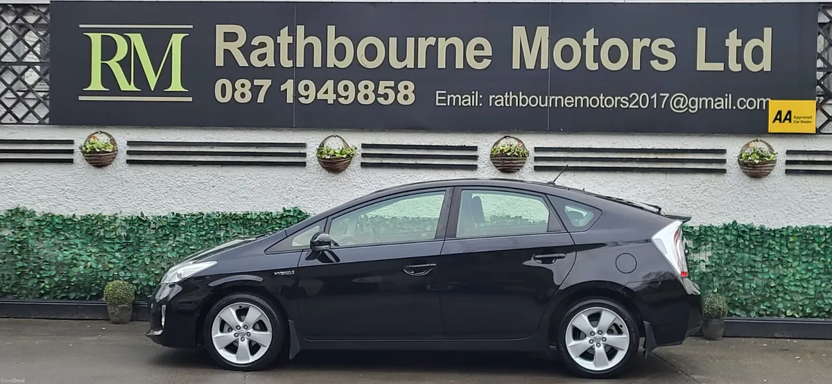 Toyota Prius 2015 Irish Car (genuine low Mileage) - Image 2