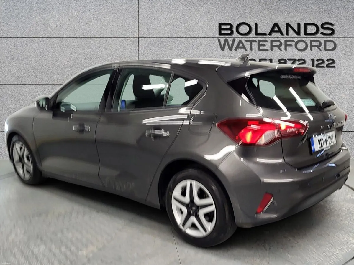 Ford Focus 1.0L EcoBoost 125PS Trend - Image 2