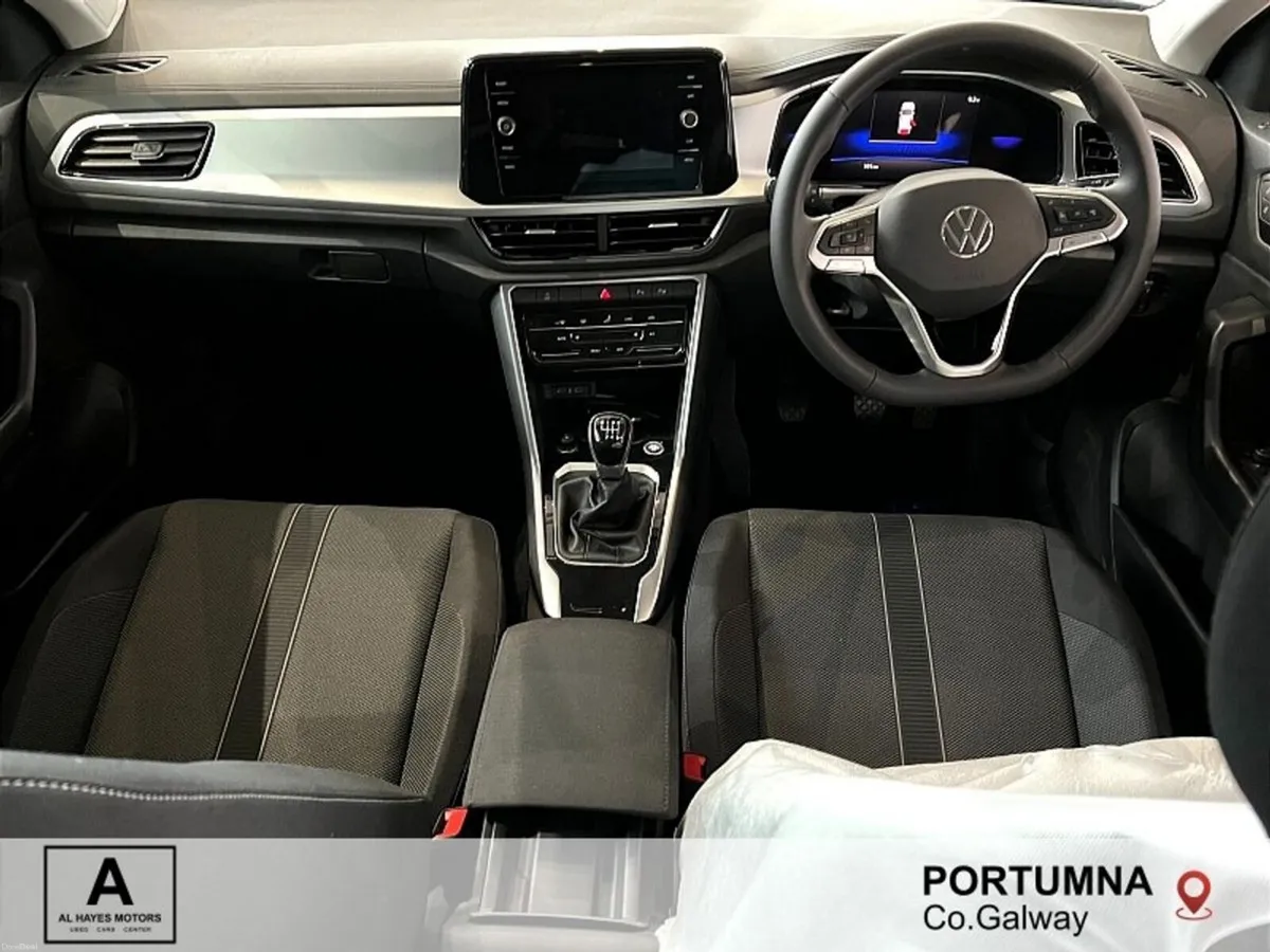 Volkswagen T-Roc EDITION 75 1.0TSI 116HP - Image 2