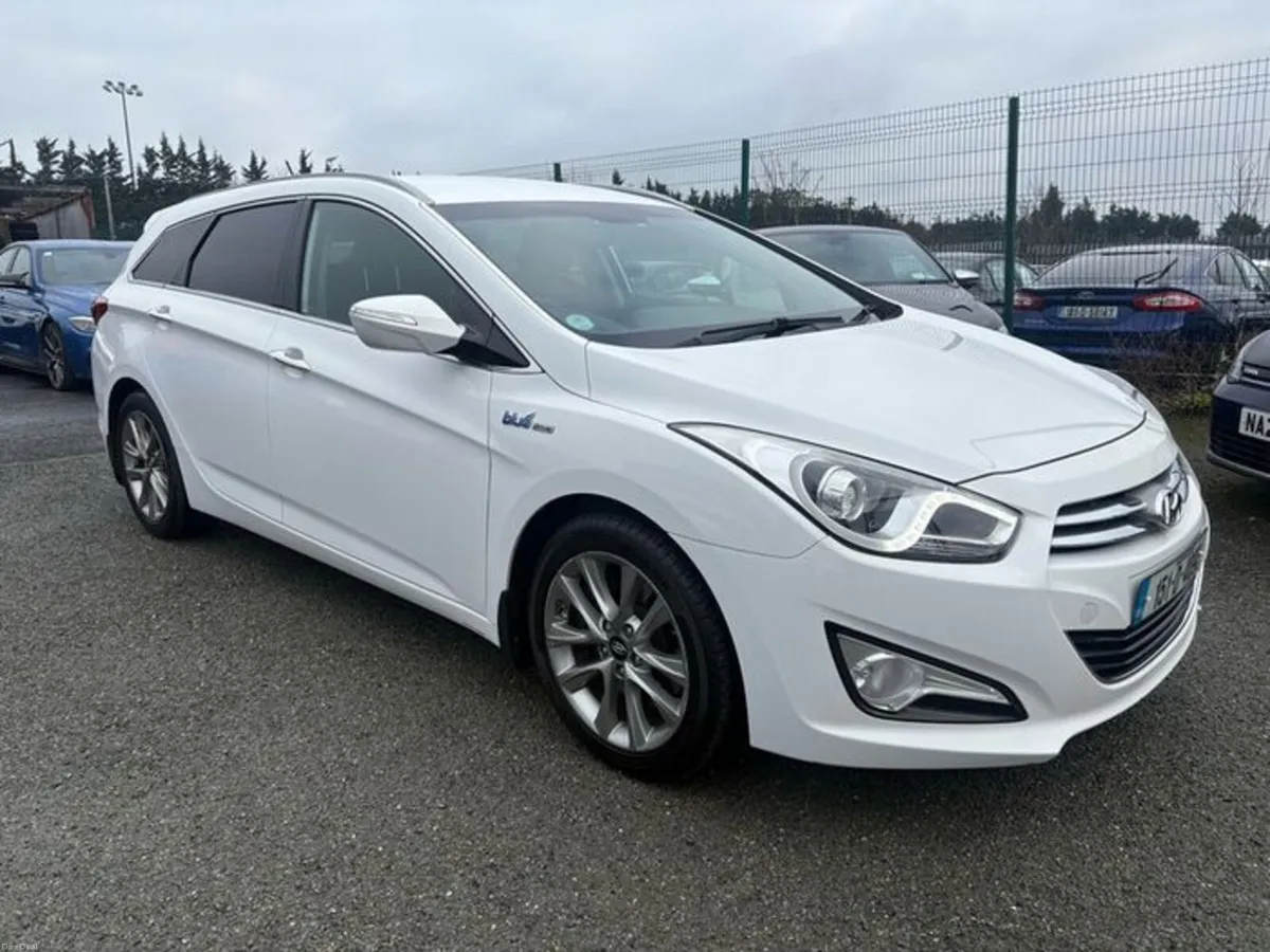 2015 Hyundai I40 Estate 1.7L Diesel NCT + Taxed - Image 1