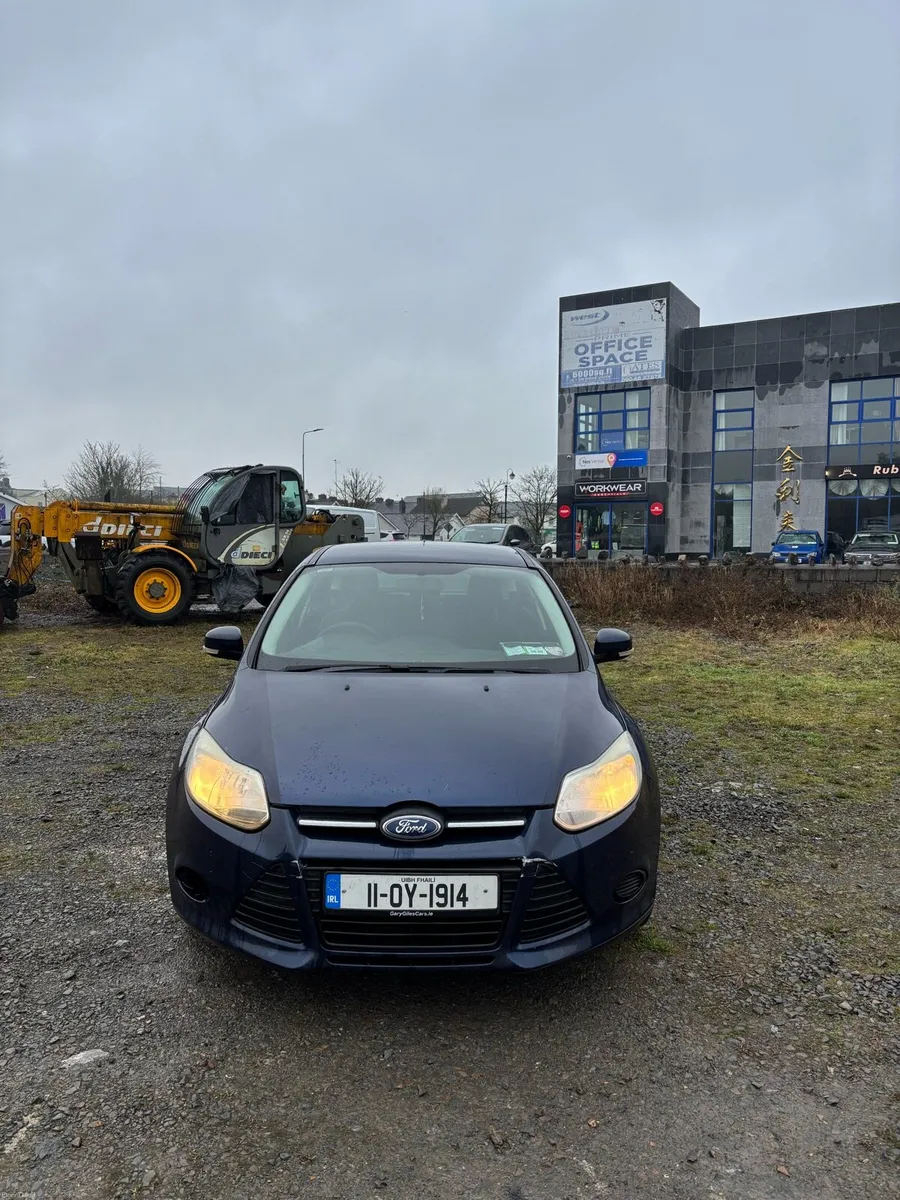 Ford Focus 2011 Diesel - Image 2