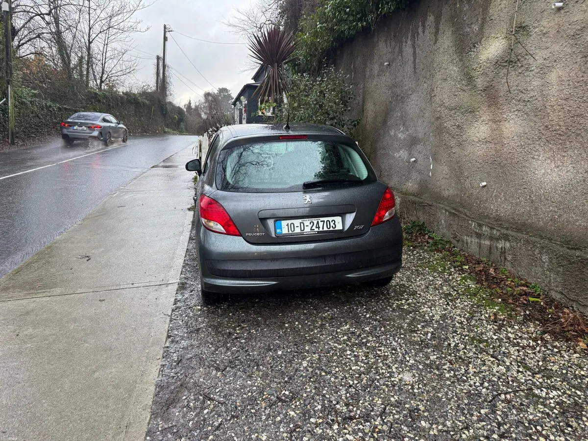 Peugeot 207 - Image 2