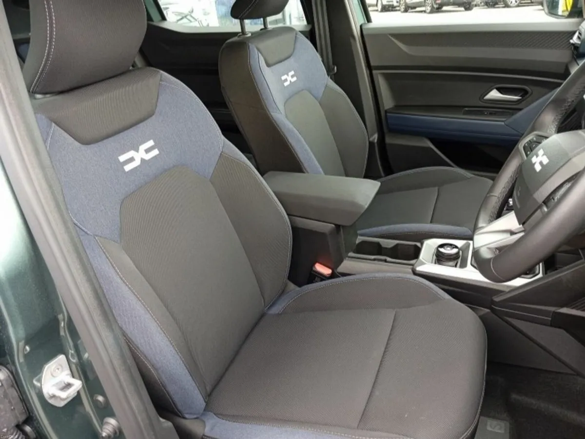 Dacia Duster HEV 140 Extreme - Image 2