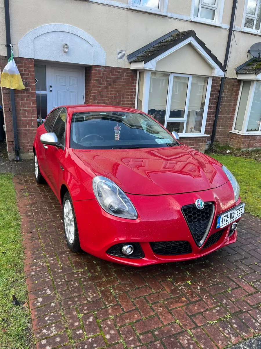 Alfa Romeo Giulietta Super 120BHP - Image 2