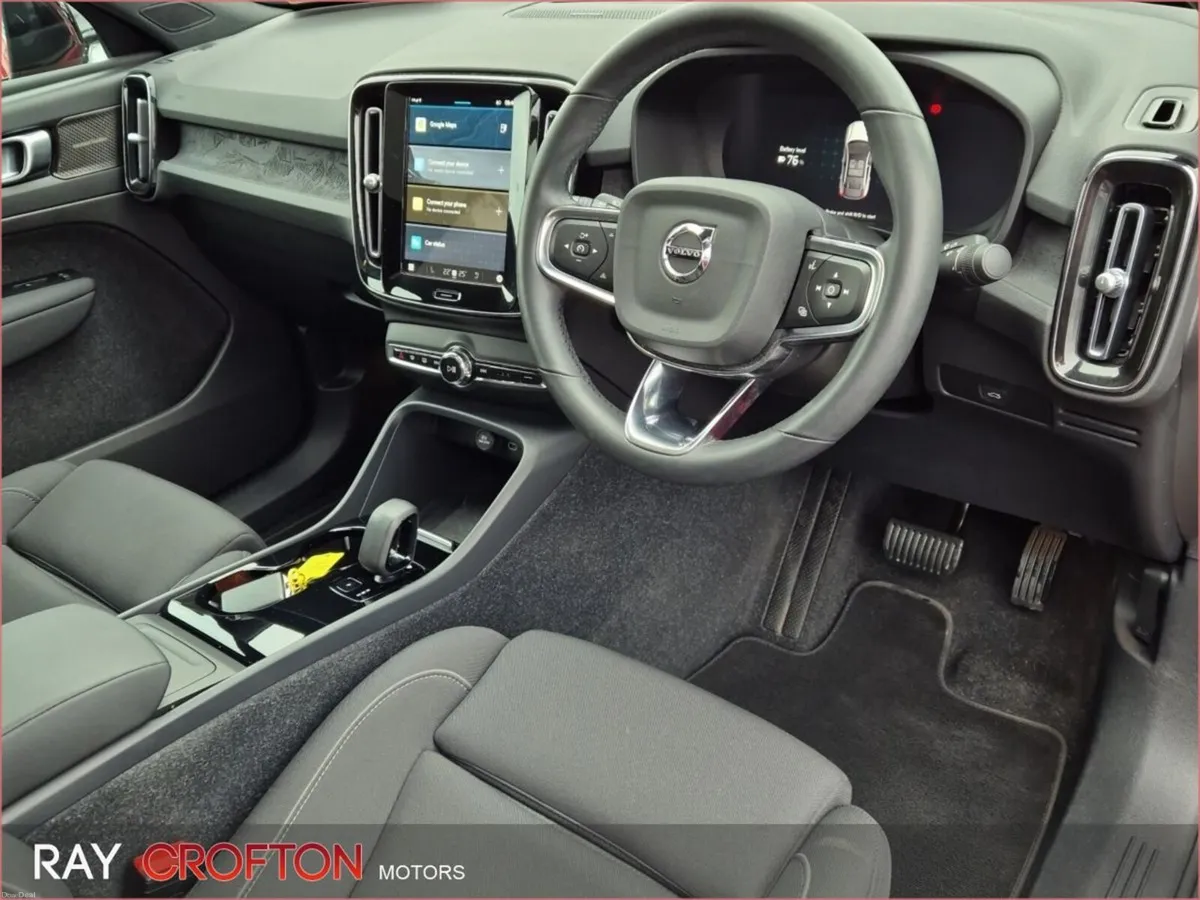 Volvo C40 Recharge BEV 231hp Ultimate - Image 3