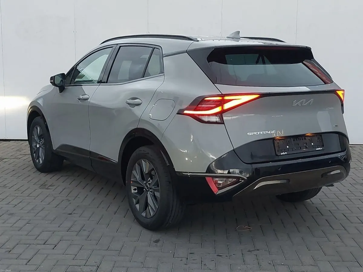 Kia Sportage Anniversary Edition Hybrid - Image 3