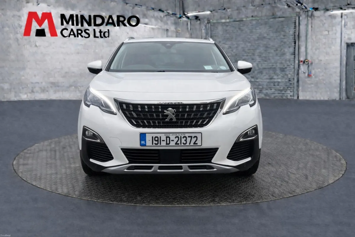 Peugeot 3008 2019//LOW KMS//1 OWNER - Image 2