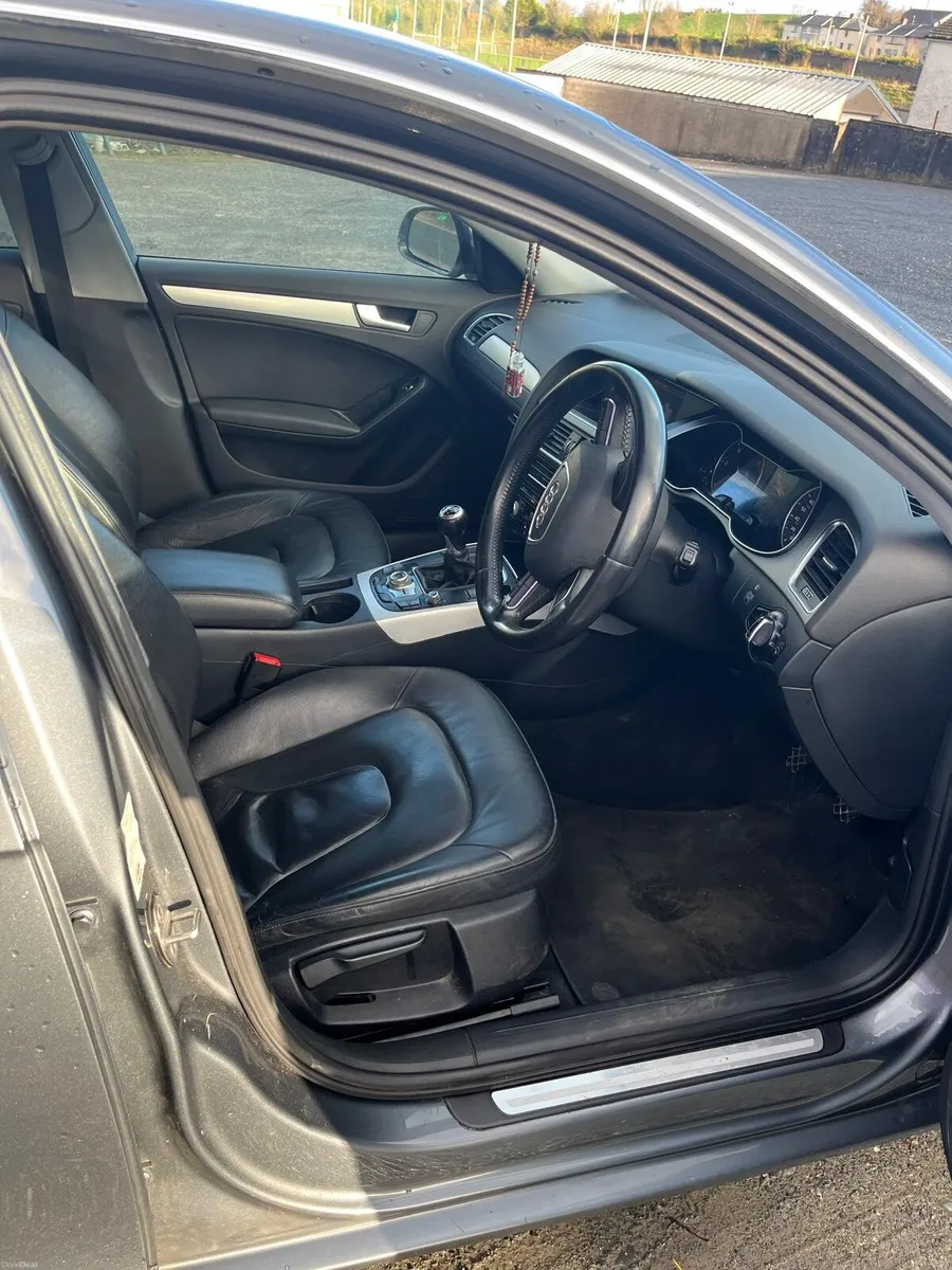 Audi A4 - Image 2
