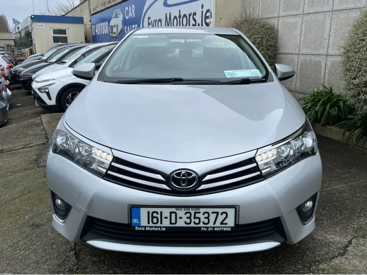 Toyota Corolla D-4D LUNA 1.4 DIESEL //SAT NAV//REV - Image 3