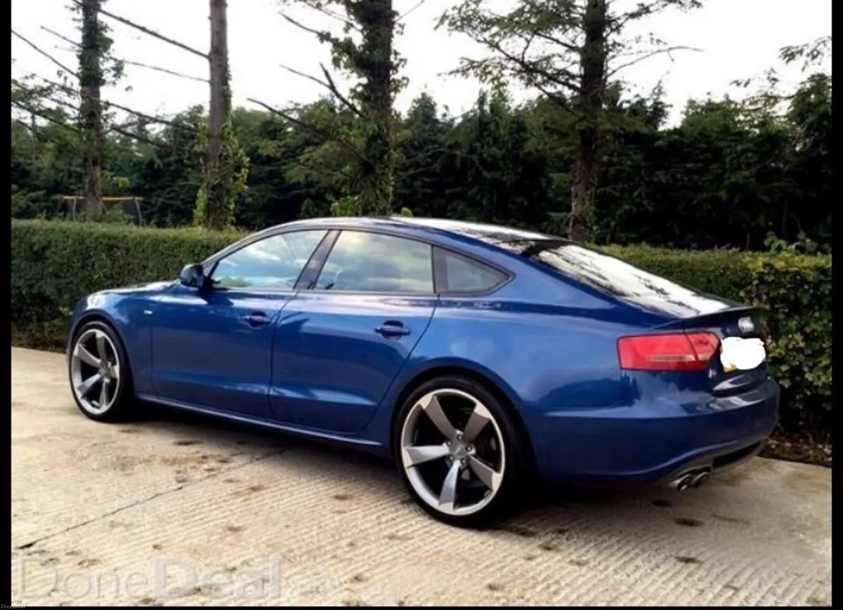 Stunning S-Line Audi A5 Black Edition - Image 3