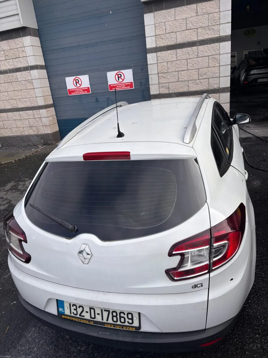 Renault Megane 2013 - Image 2