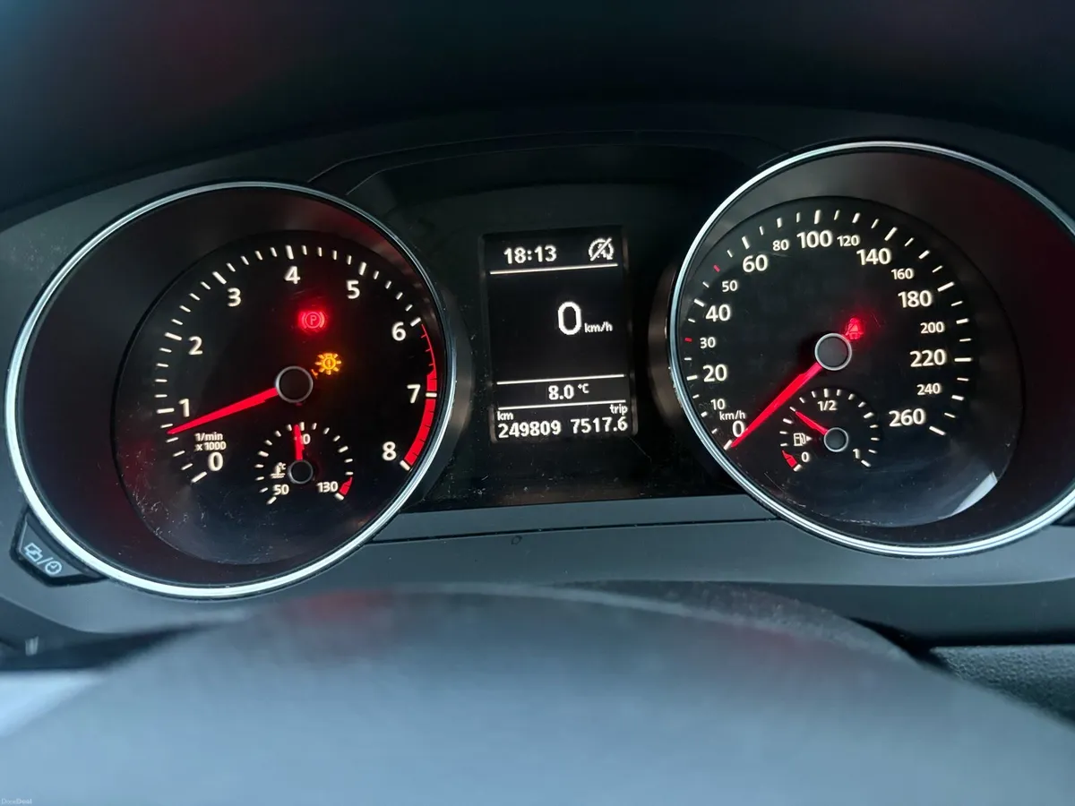 Volkswagen Jetta - Image 4