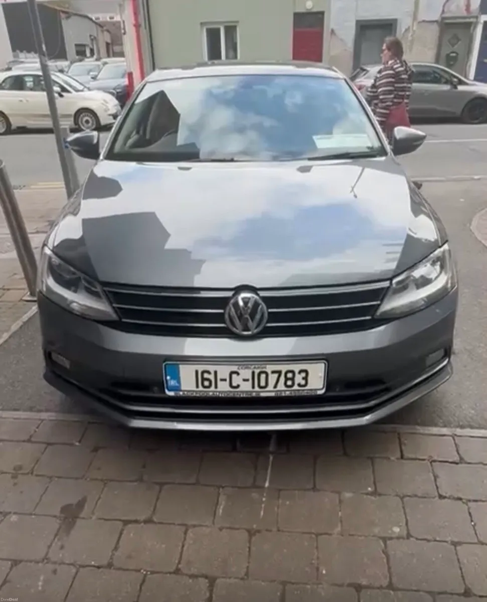 Volkswagen Jetta - Image 2