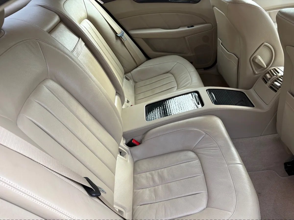 Mercedes-Benz CLS 2013 - Image 2