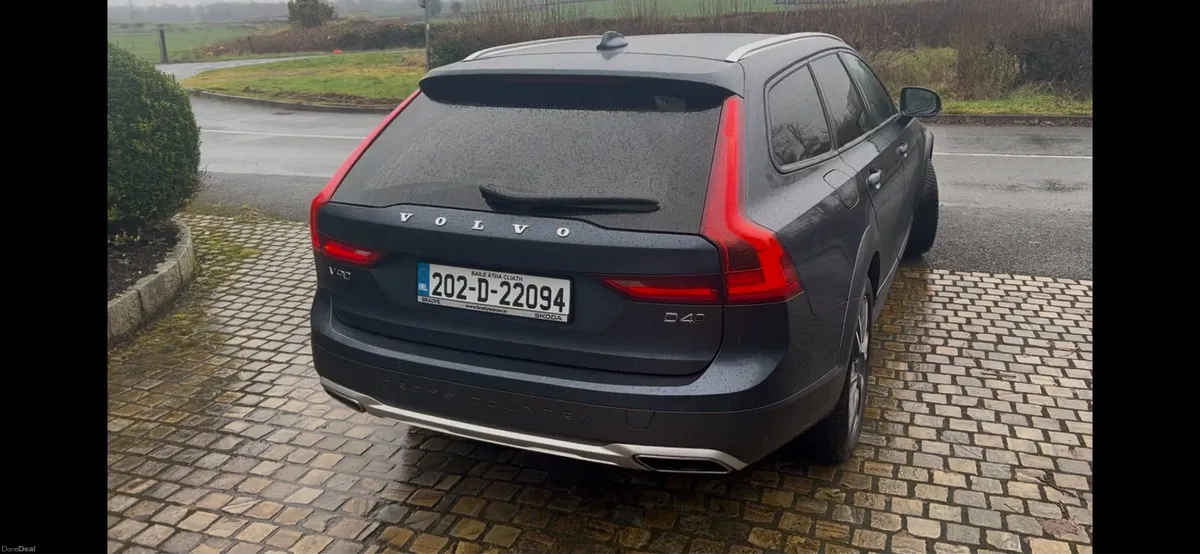 Volvo V90 4WD - Image 3