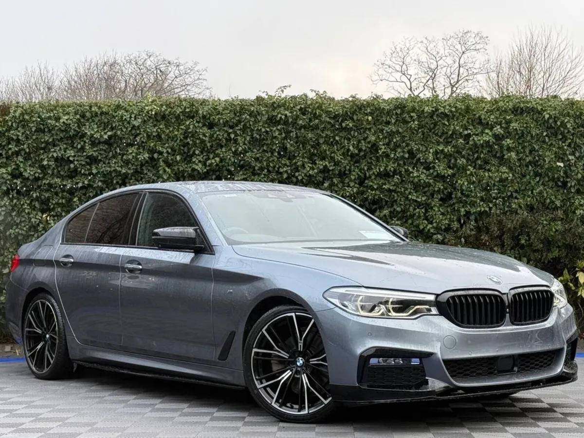 BMW 5-Series 523d M-SPORT COMPETITION 2.0 D // SUE - Image 1
