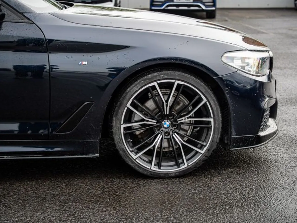 BMW 5-Series D G30 M Sport *M Performance* - Image 4