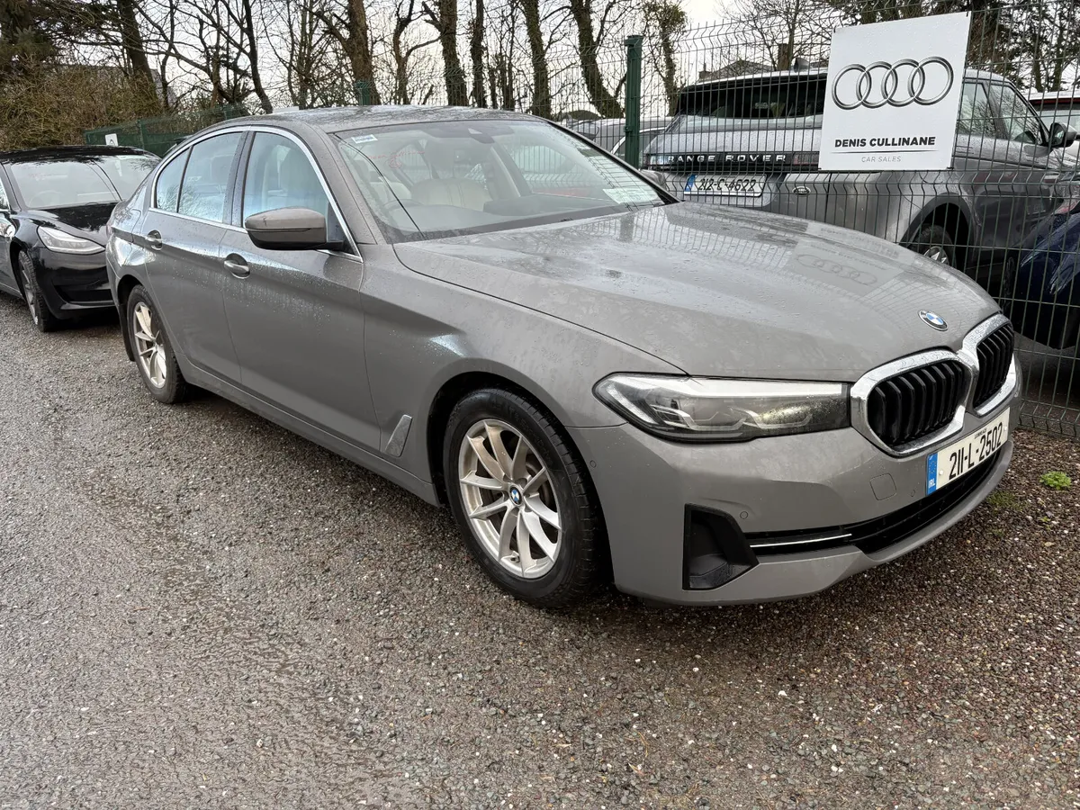 BMW 5-Series 2021 - Image 1