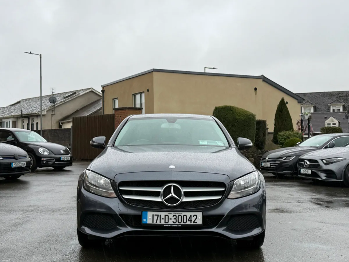 Mercedes-Benz C-Class C180 D AVANTGARDE *LOW KMS* - Image 2