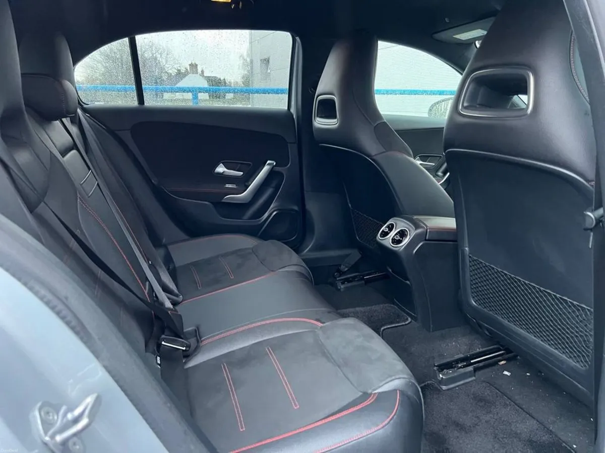 Mercedes-Benz A-Class A180 AMG-LINE PREMIUM PLUS 1 - Image 4