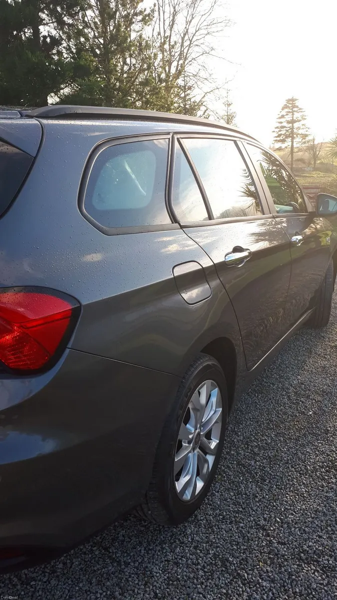 Fiat Tipo 1.6 Diesel Hatchback 2017 - Image 4