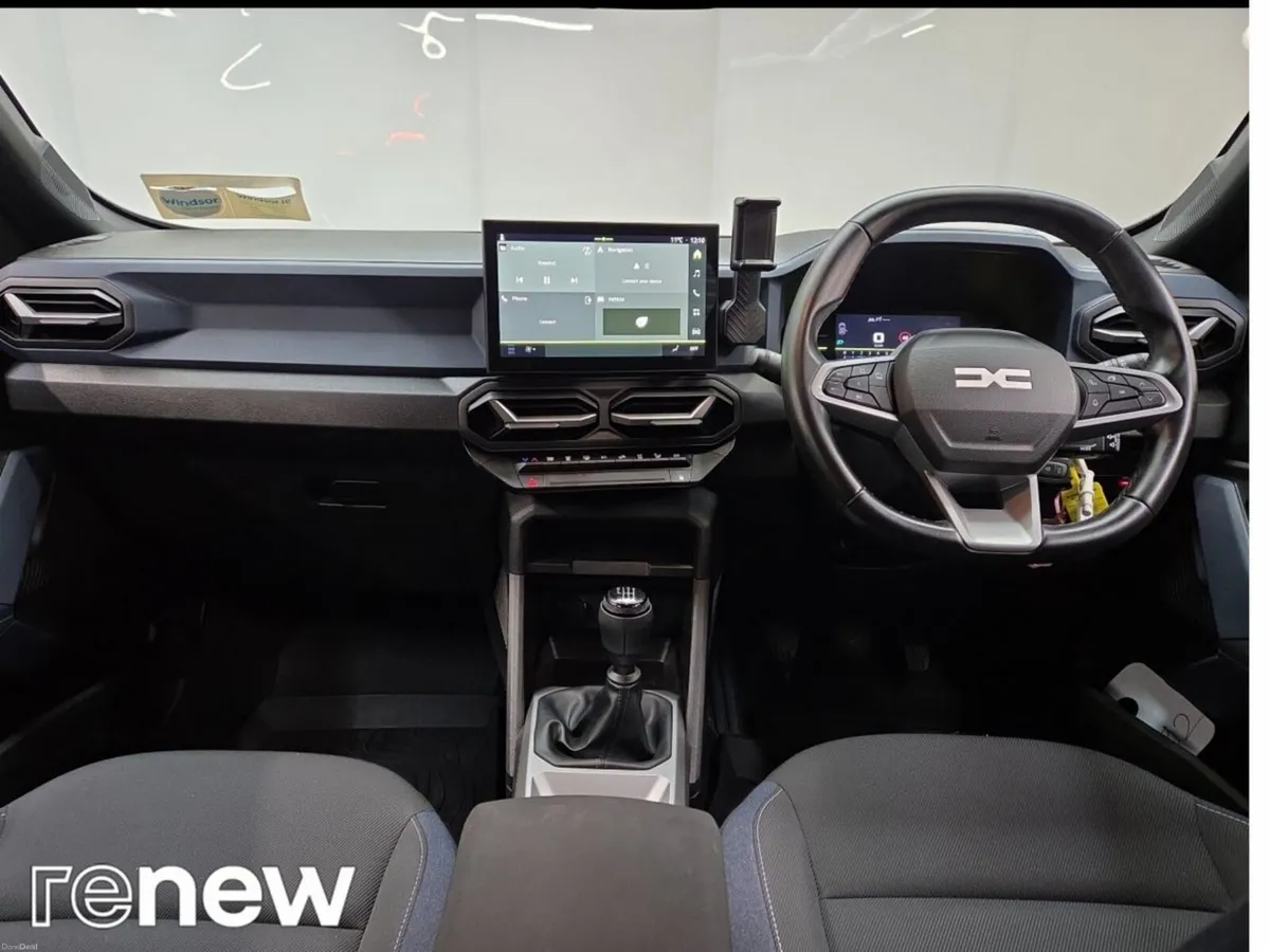 Dacia Duster Expression MHEV 140 E06X *3K Scrappag - Image 3