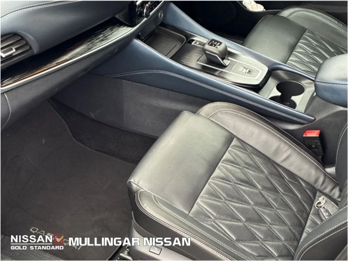 Nissan Qashqai 1.3 M/HYBRID SVE CVT-Check out our - Image 4
