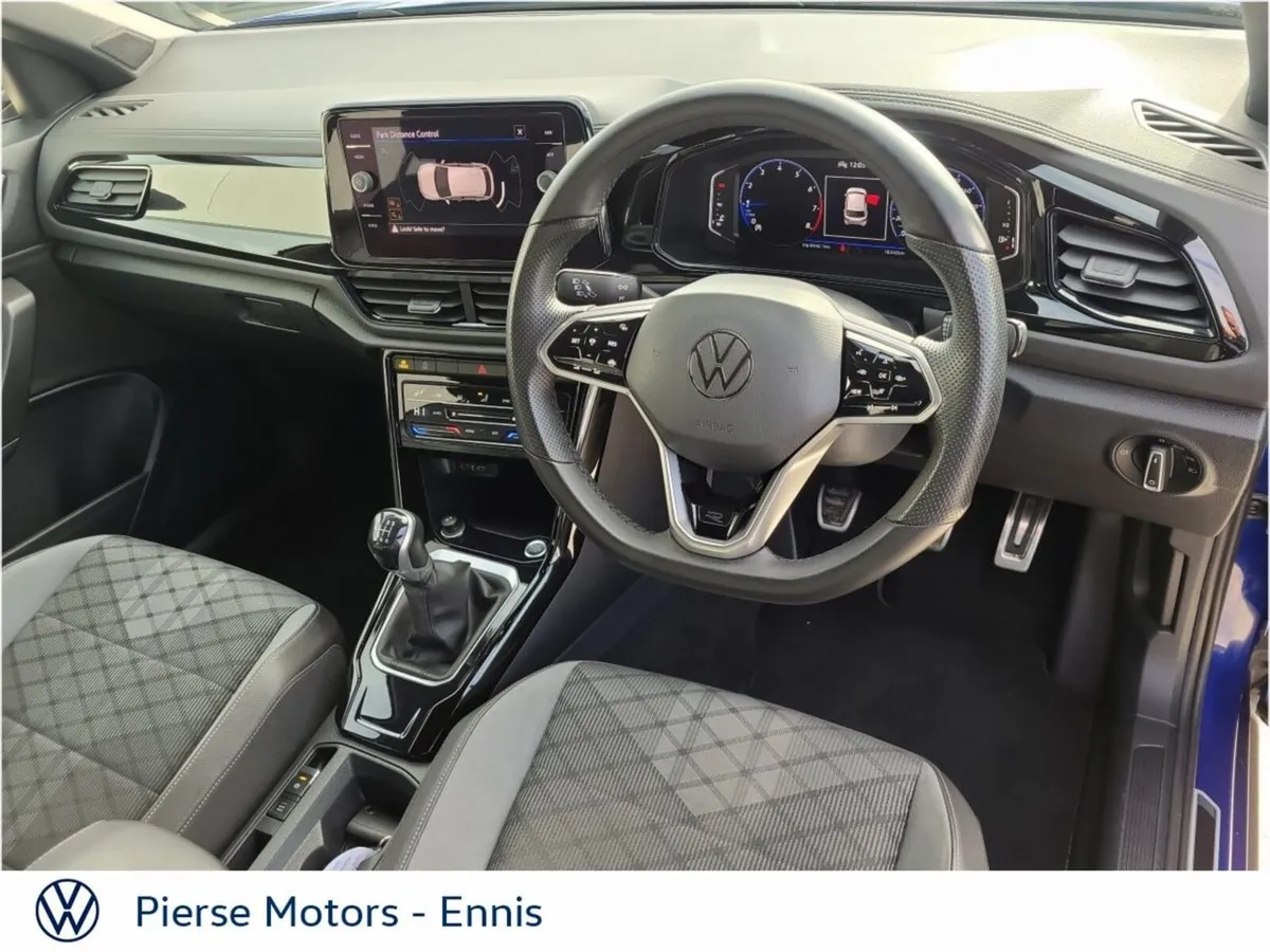 Volkswagen T-Roc 1.0 TSI 110HP R-Line - Winter Pac - Image 3