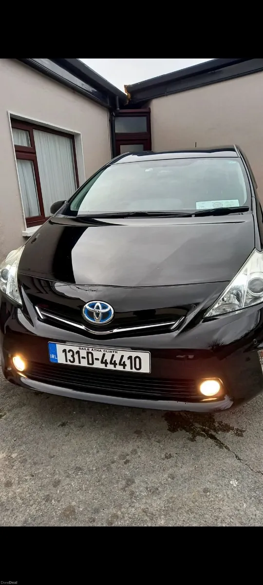 2013 Toyota Prius Alpha "7 Seater" Auto Hybrid - Image 1