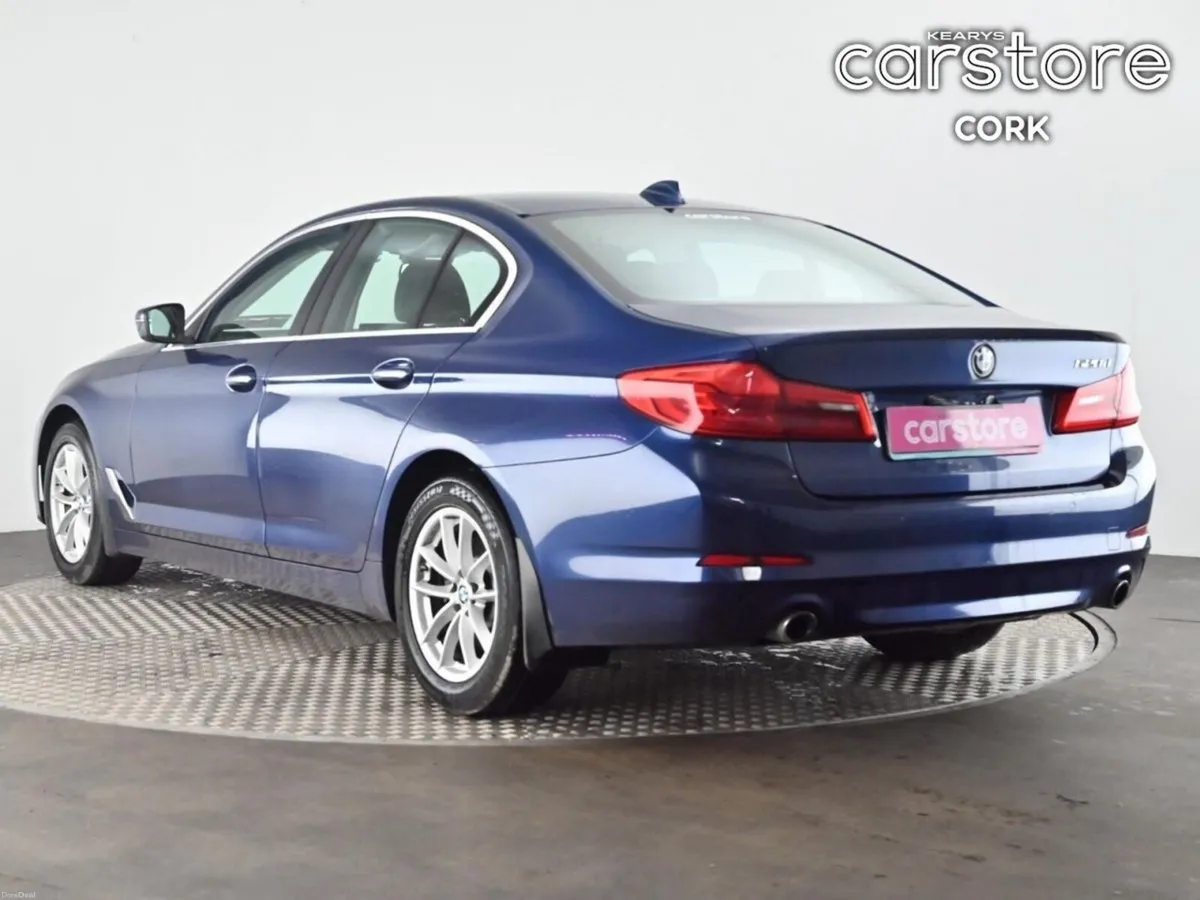 BMW 5-Series 520d SE 18" Auto - Image 3