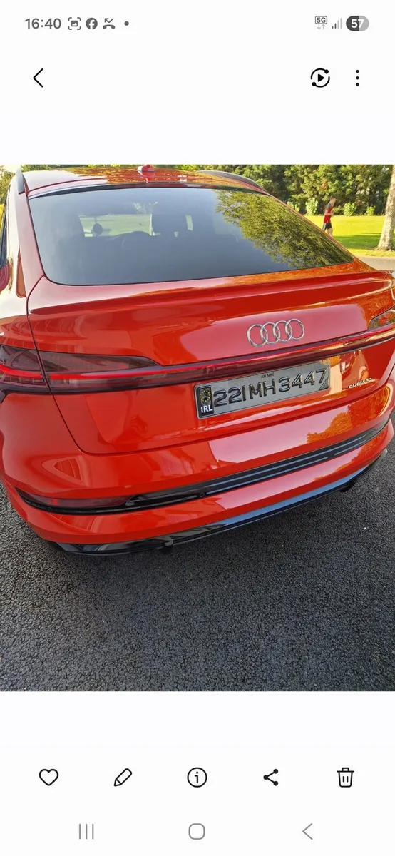 Audi Q4 etron 55 quattro sportback  black edition - Image 4