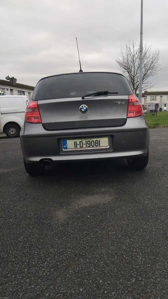 BMW 1-Series 2011 - Image 4