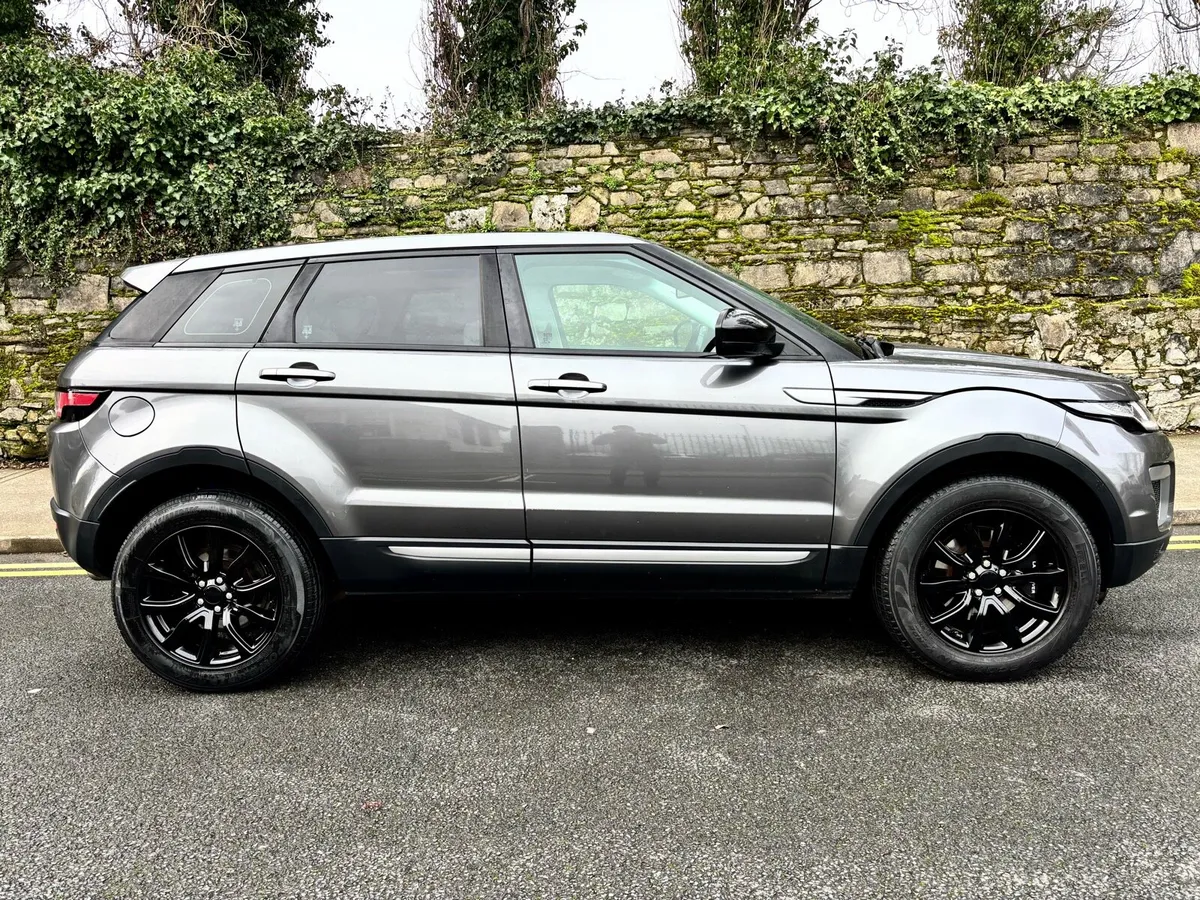 Range Rover Evoque 2.0 DSL Automatic NCT 10/2026 - Image 2