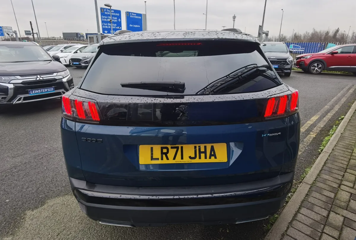 Peugeot 3008 GT PETROL PLUG IN HYBRID - 2022 - Image 4