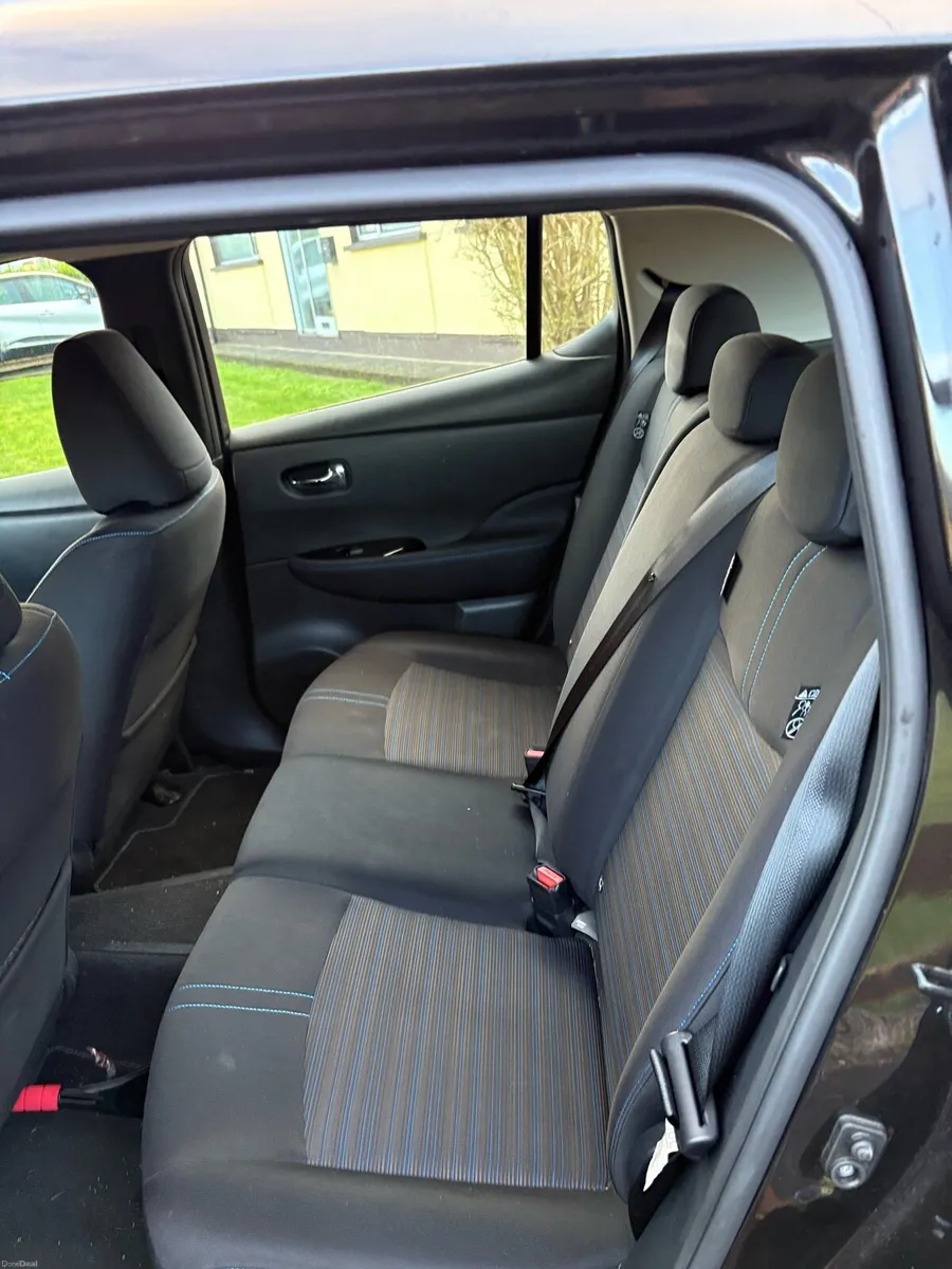 Nissan leaf 2018 40 KW - Image 4