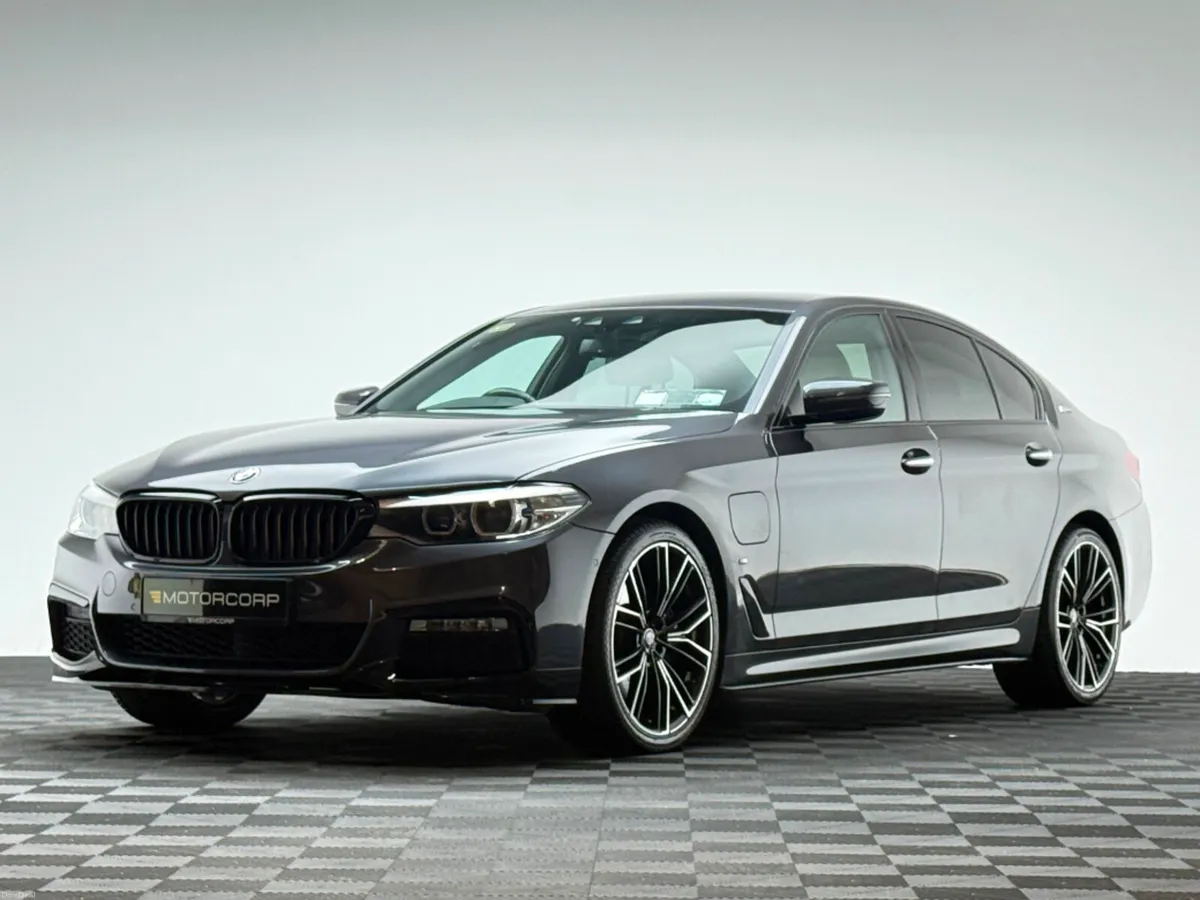 BMW 5-Series 530E M SPORT - Image 3