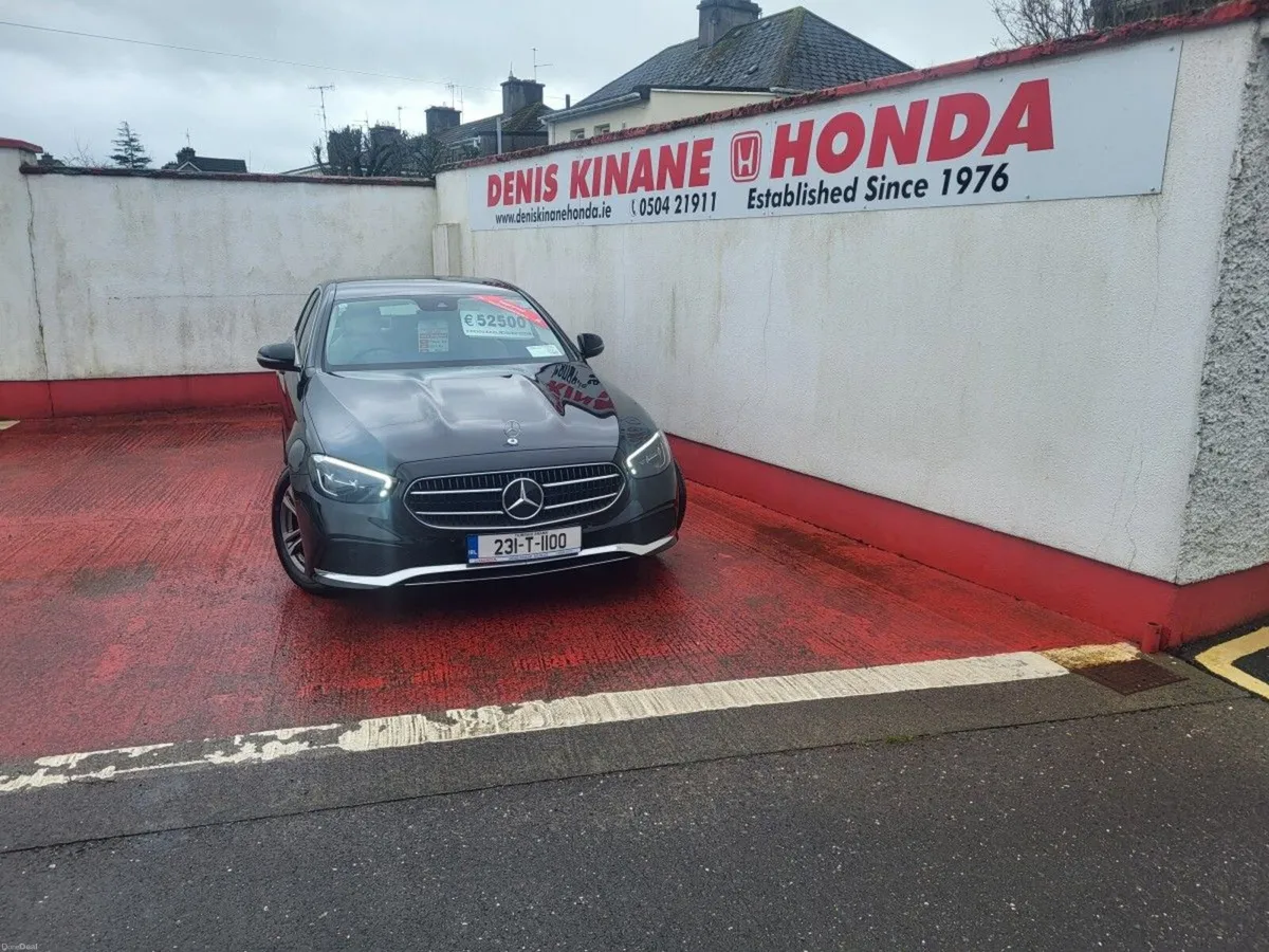 Mercedes-Benz E-Class E 220 D A/T Avantgarde - Image 2