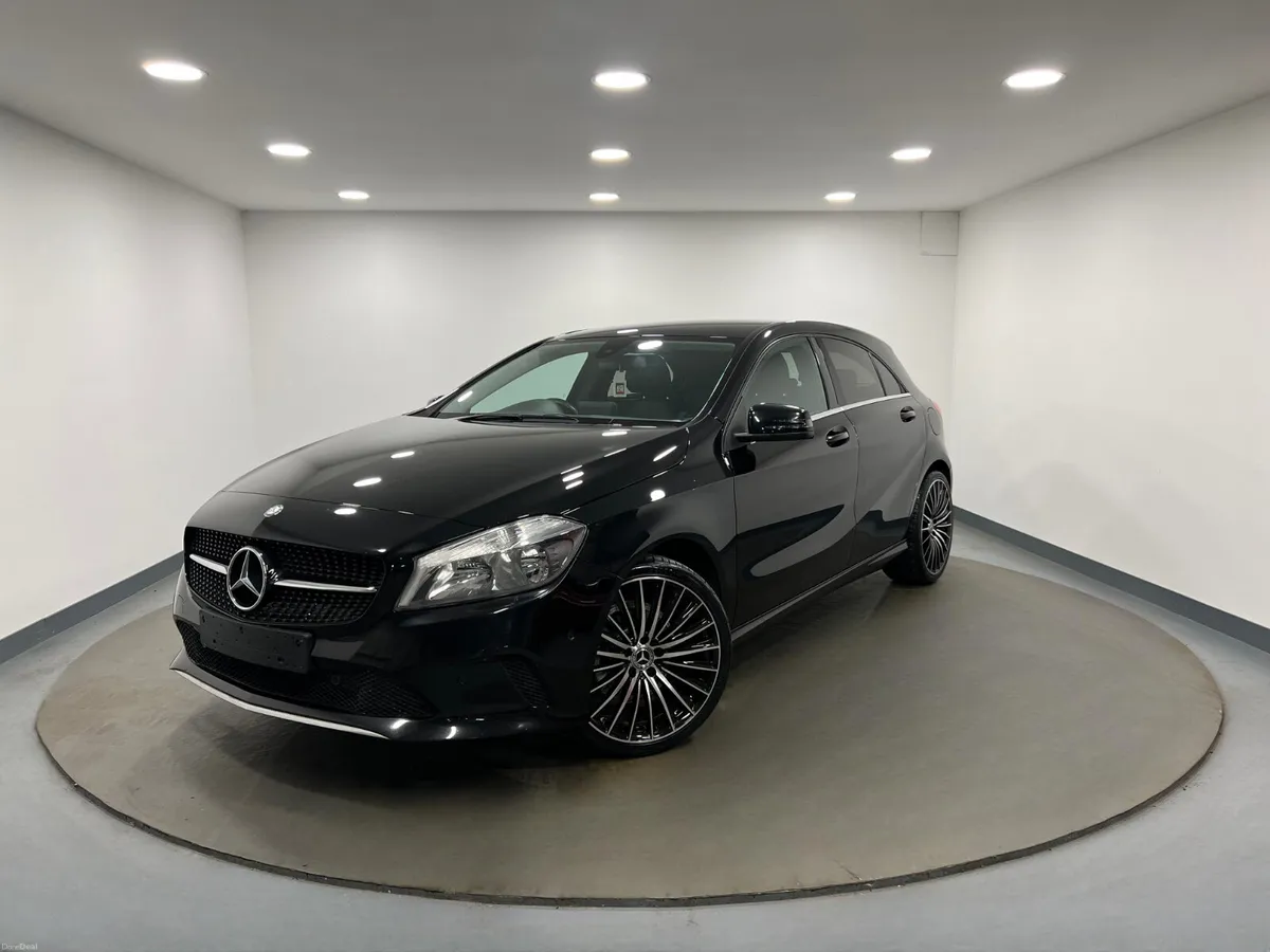 2017 Mercedes-Benz A-Class A180D AUTO - Image 2