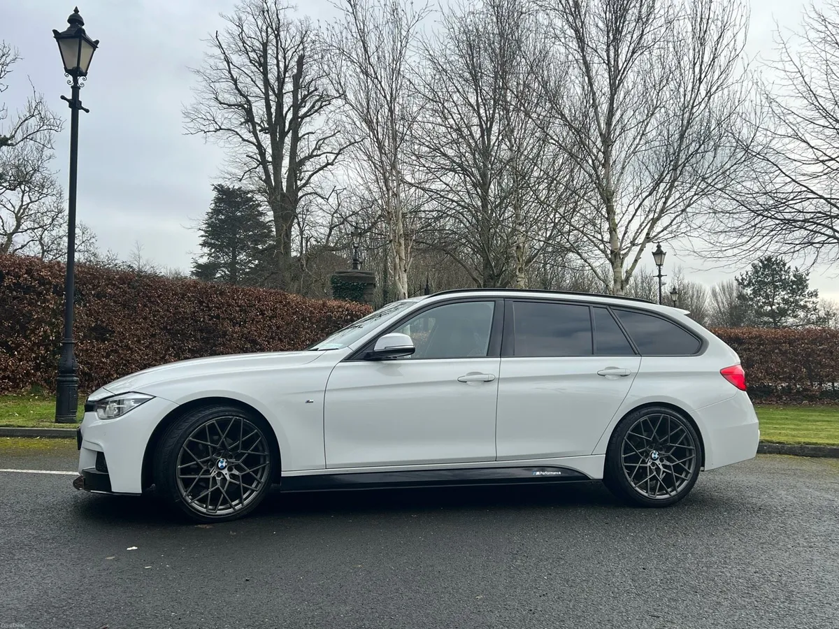 161 BMW 3 series M-Sport - Image 2