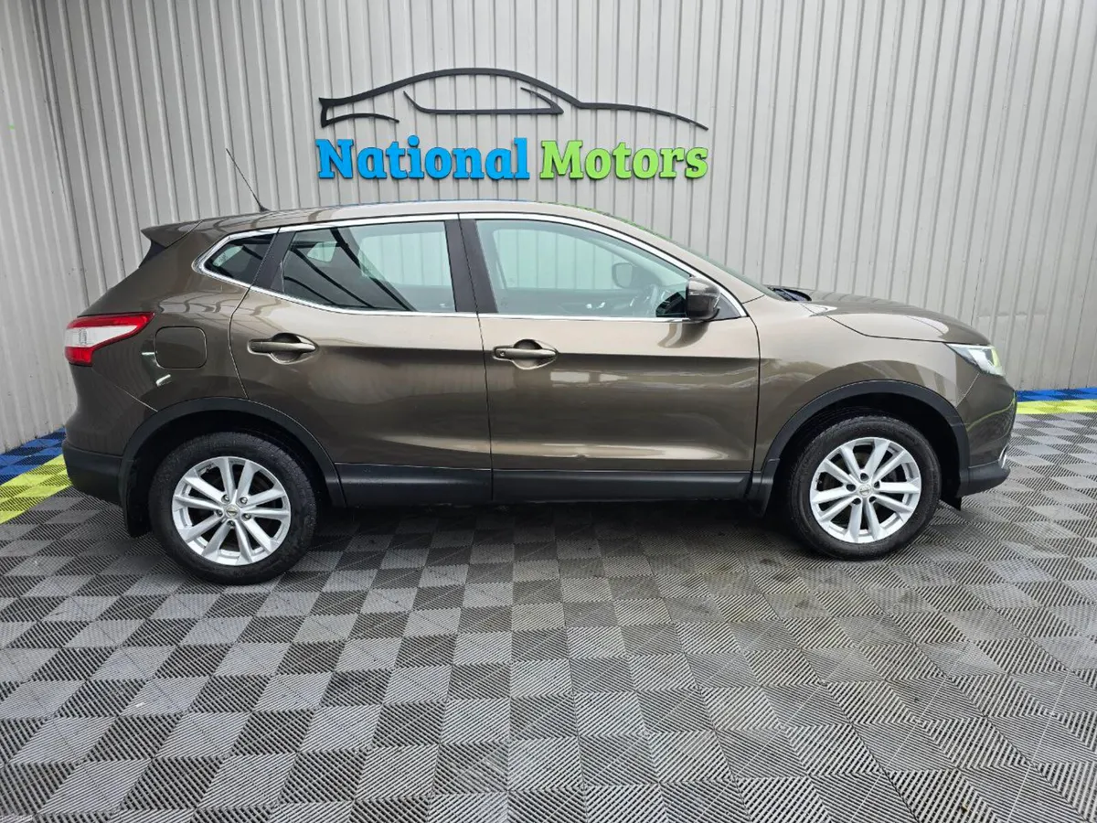 2015 Nissan Qashqai 1.5 DSL - Image 3
