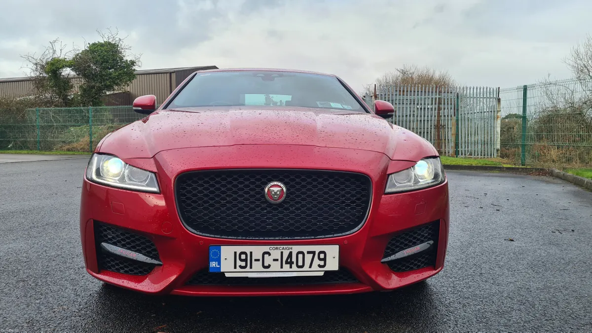 Jaguar XF 2019 R-Sport - Image 3