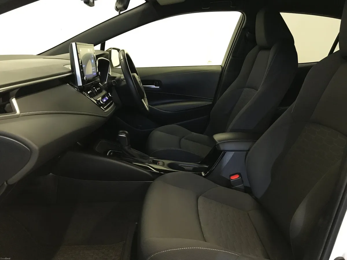 Toyota Corolla 2021 - Image 3