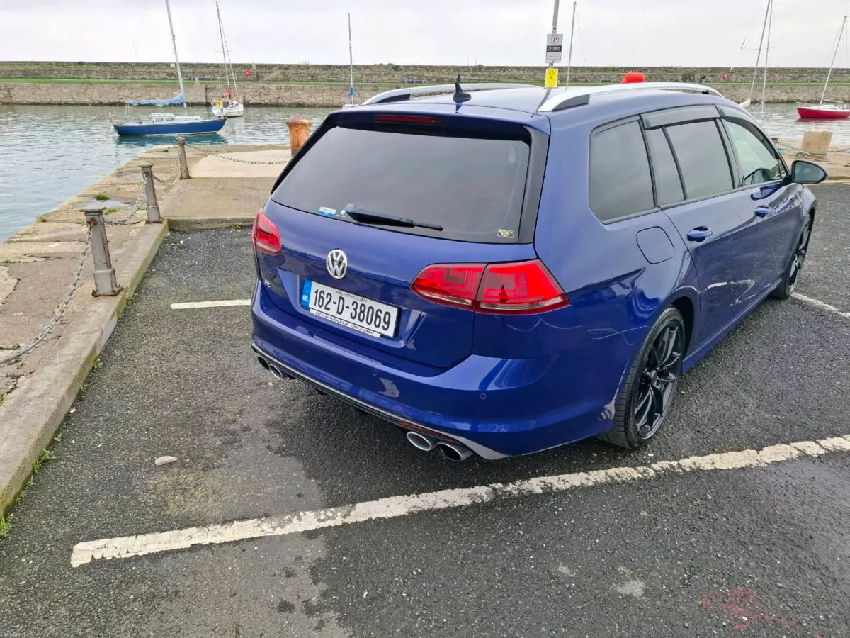 Volkswagen Golf R Wagon 2.0 TSI - Image 4