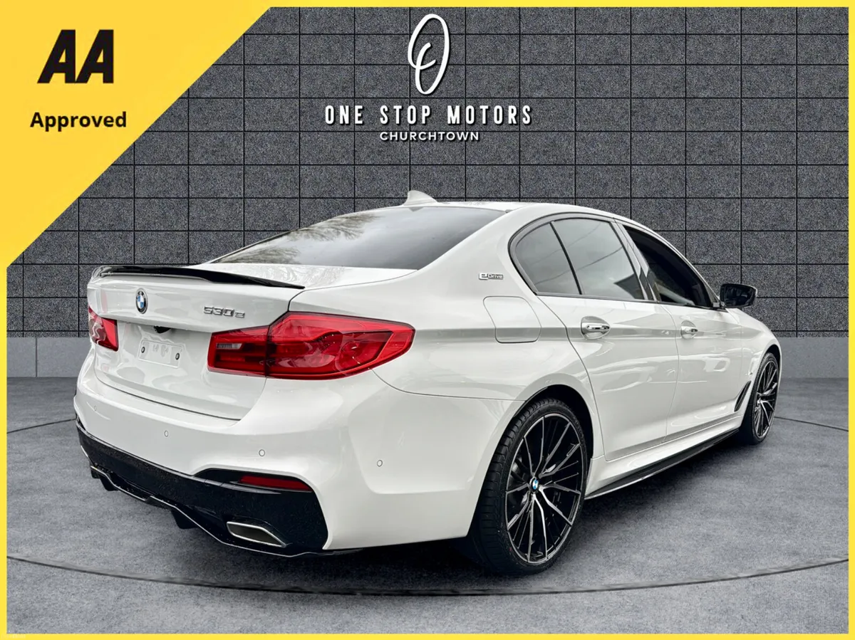 2018 BMW 530E G30 MSPORT PRO *36,000KM-SUNROOF* - Image 4