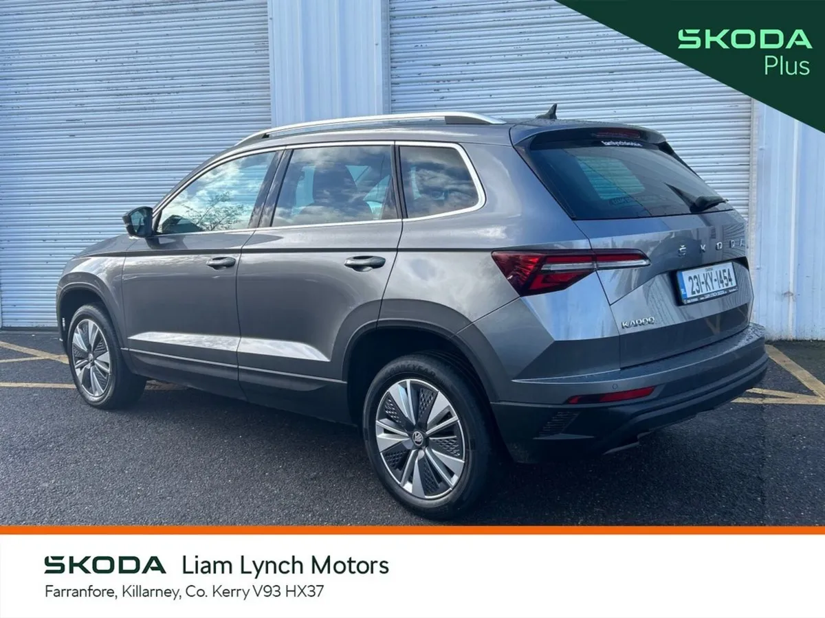 Skoda Karoq 2.0 TDI 115 BHP AMBITION ***WITH REVER - Image 3