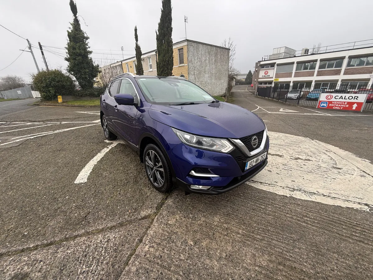 Nissan Qashqai 2019 premium - Image 3