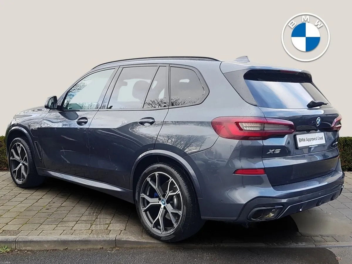 BMW X5 xDrive45e xLine - Image 2