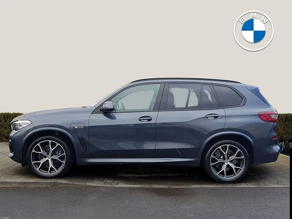 BMW X5 xDrive45e xLine - Image 3