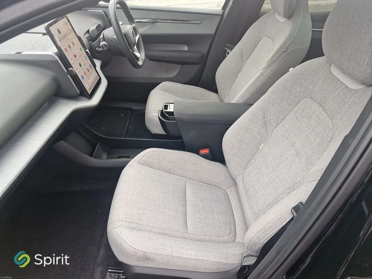Volvo EX30 Fully Electric, Extended Range, Ultra, - Image 4